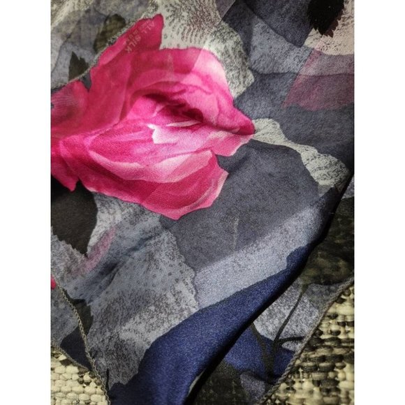 Vintage Cejon All Silk Pink Roses Flowers Hand Turned edges and Hem Neck Scarf - Picture 3 of 5
